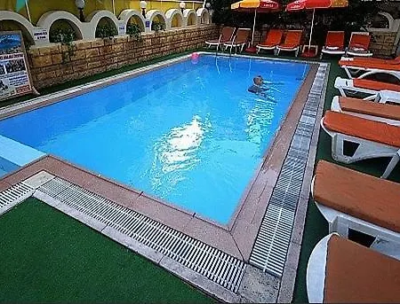 Sea Center Ξενοδοχείο 2*